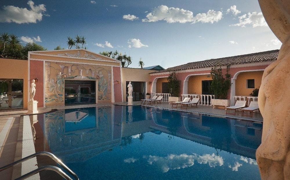 Cala Ginepro Hotel Resort & Spa オロゼーイ エクステリア 写真